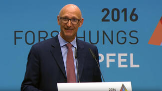 Keynote von Timotheus Höttges (Video)